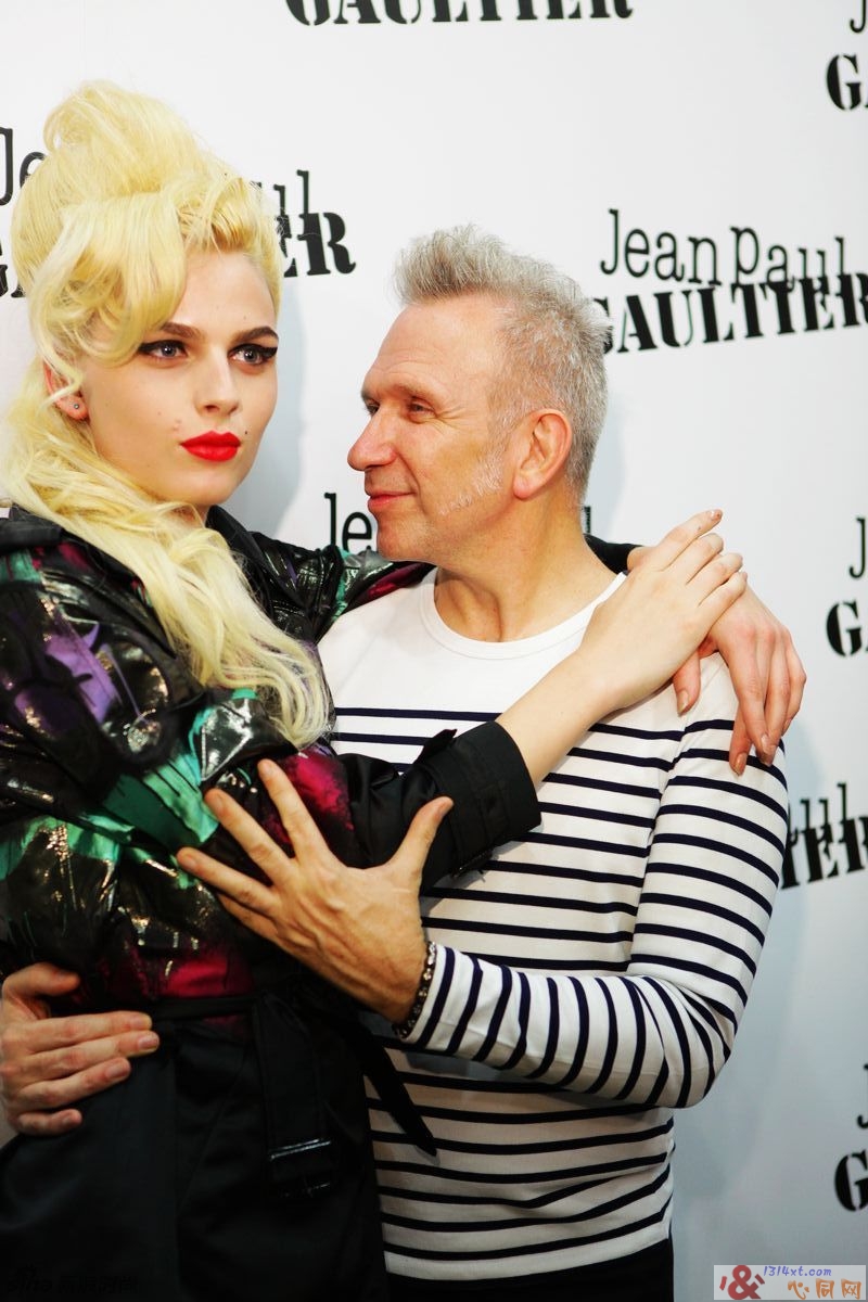 ģ֥(Andrej Pejic)“ʱͯ”Jean Paul GaultierҮ“һ”