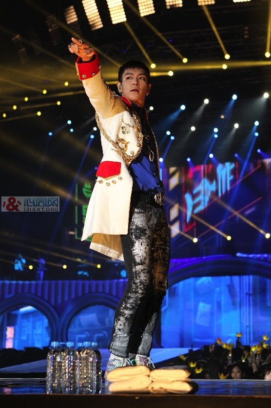 T.O.P.ʤ ɤڹԸ